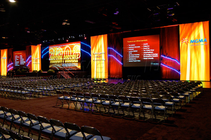 <p>San Diego Convention Center - San Diego, CA<br />
This General Session featured 7 screens that incorporated IMAG, graphics, logos, and Picture in Picture elements, complemented by state of the art audio and lighting to support the video, created a stunning outcome for our customer.</p>
